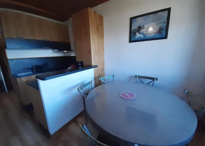 T2 A 2* Acces Pistes, Parking, Vue Vallee, 4 Pers. - Fr-1-514-22 *